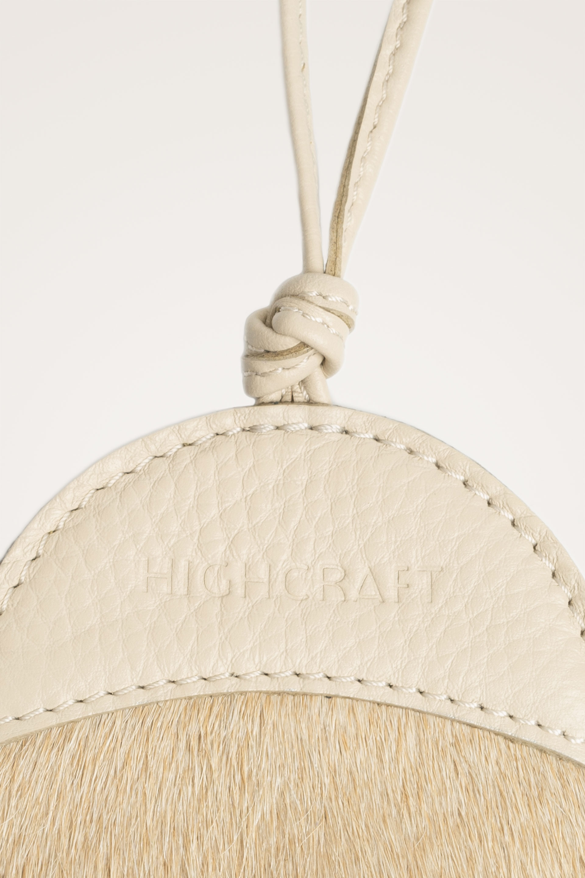 Брелок Peach 2