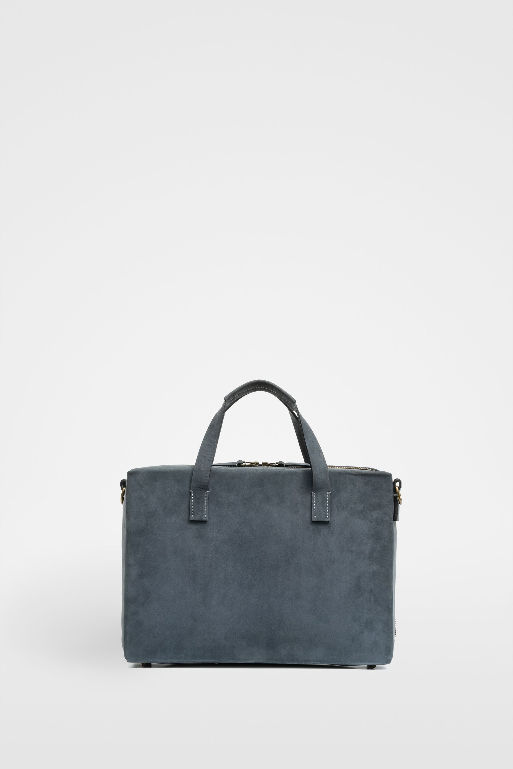 Дипломат Mon 1