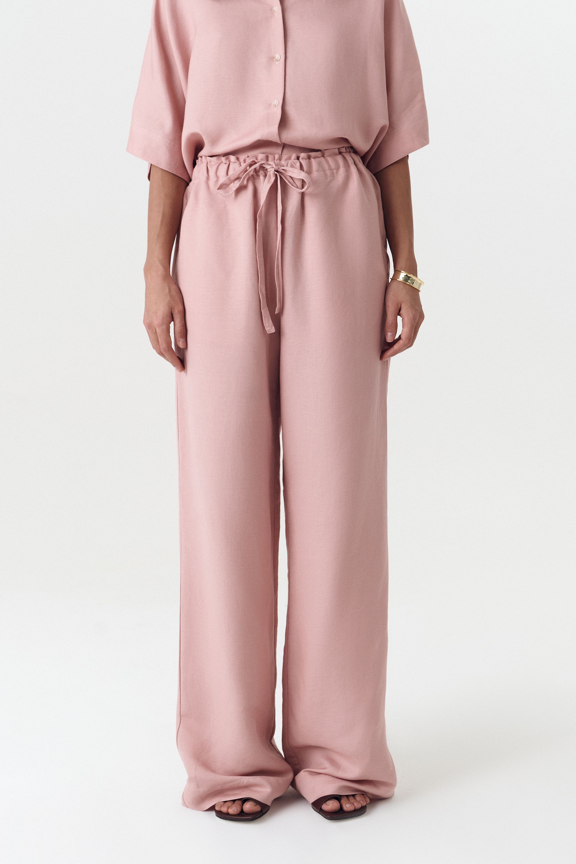 Брюки изо льна 1