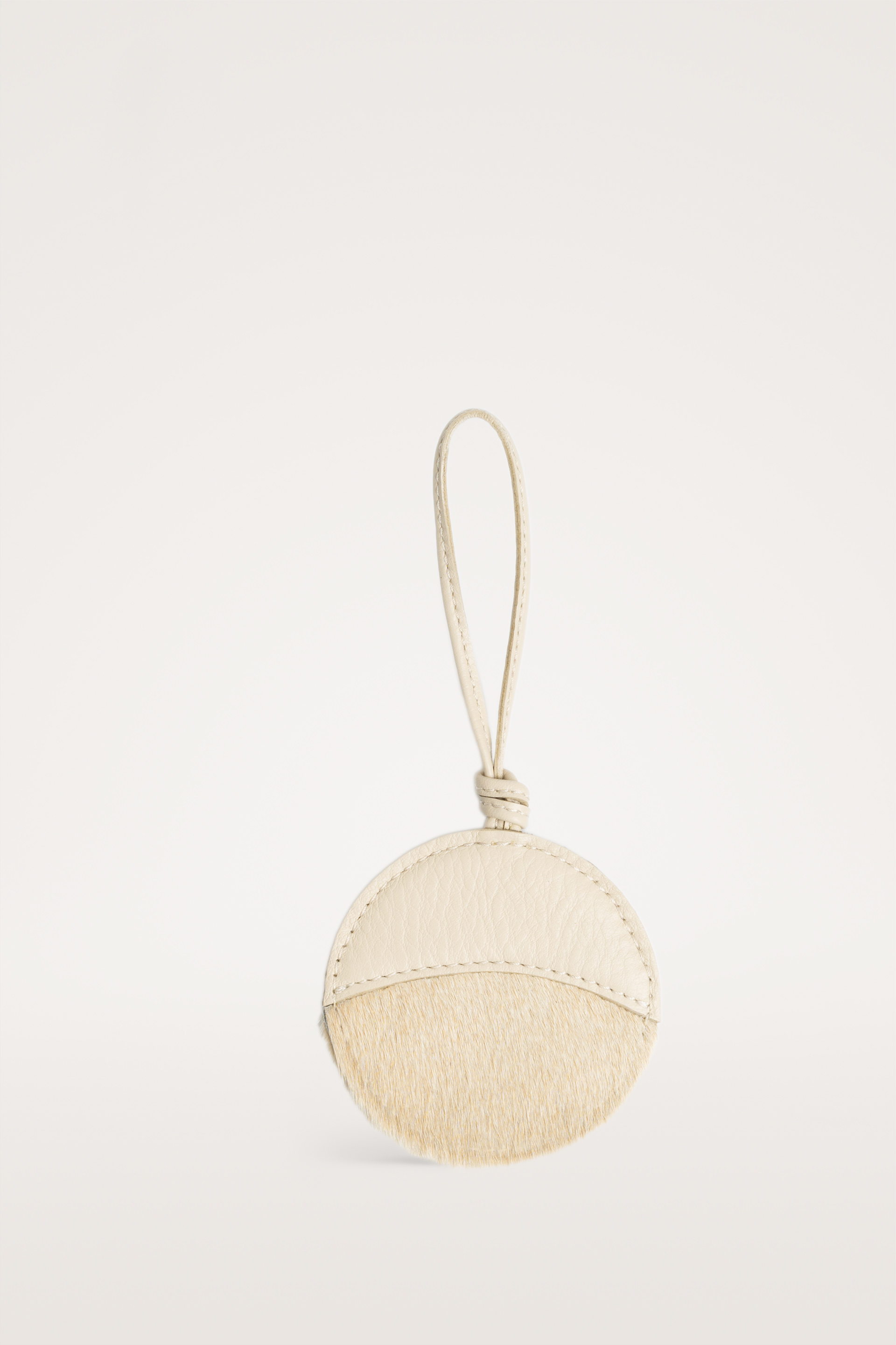 Брелок Peach 3