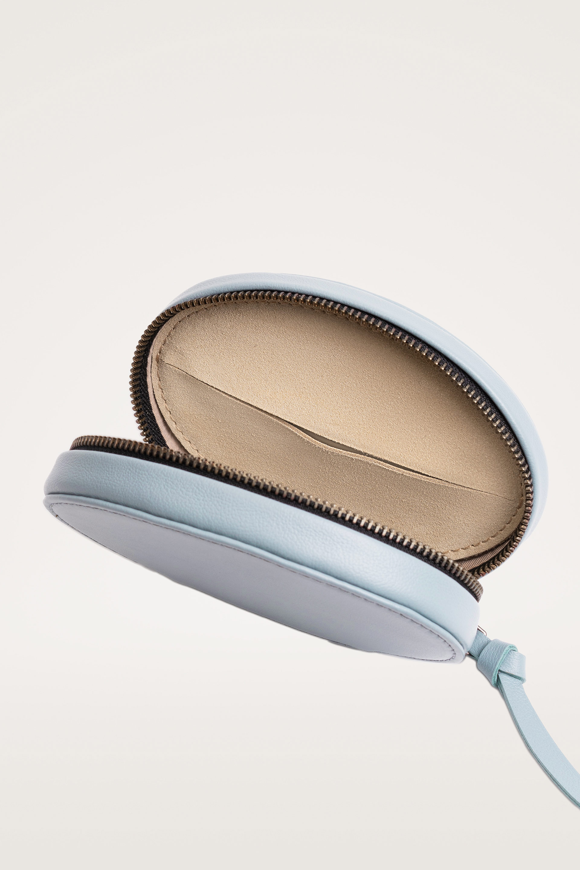 Кейс для украшений Charm 4