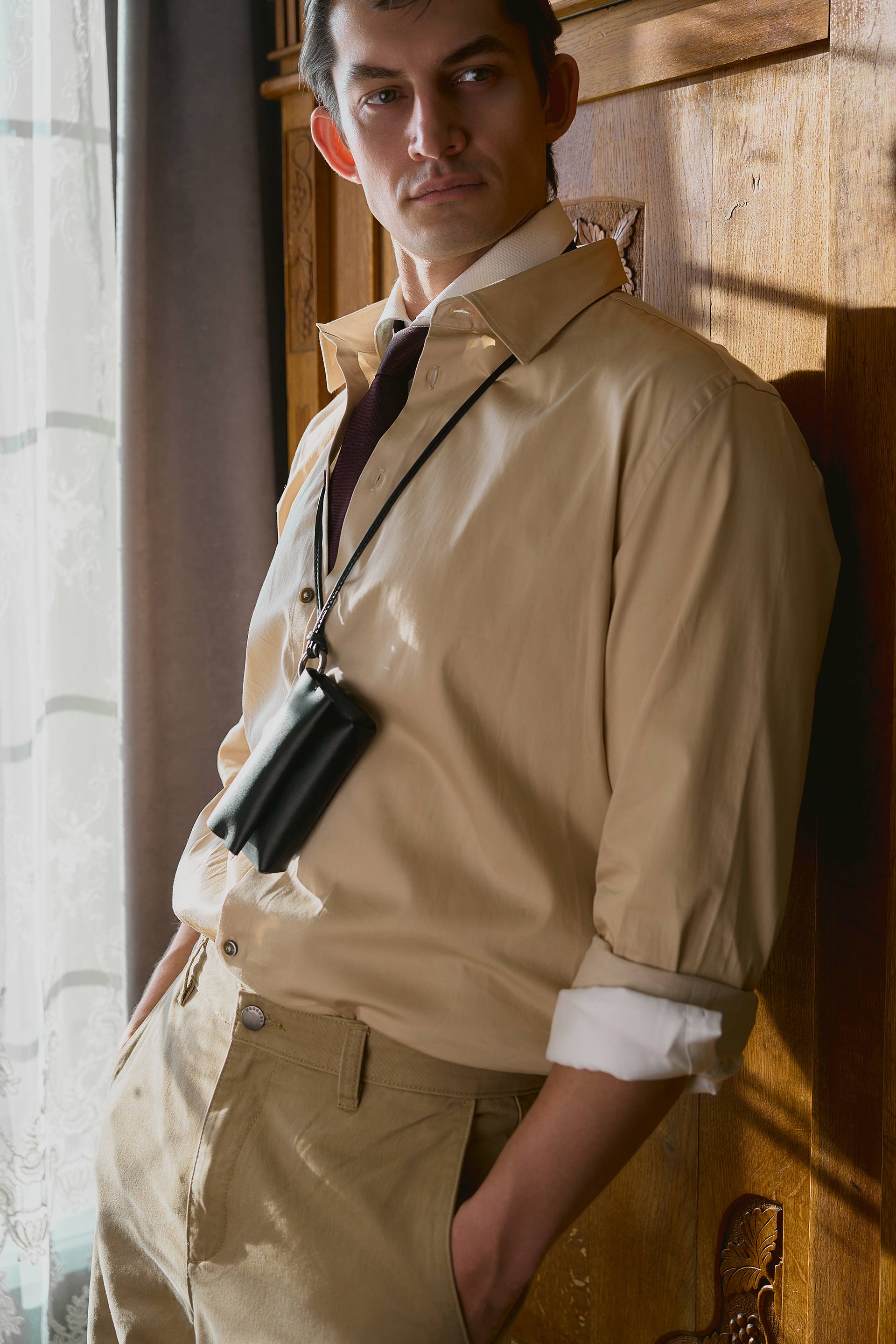 Мужские аксессуары из кожи