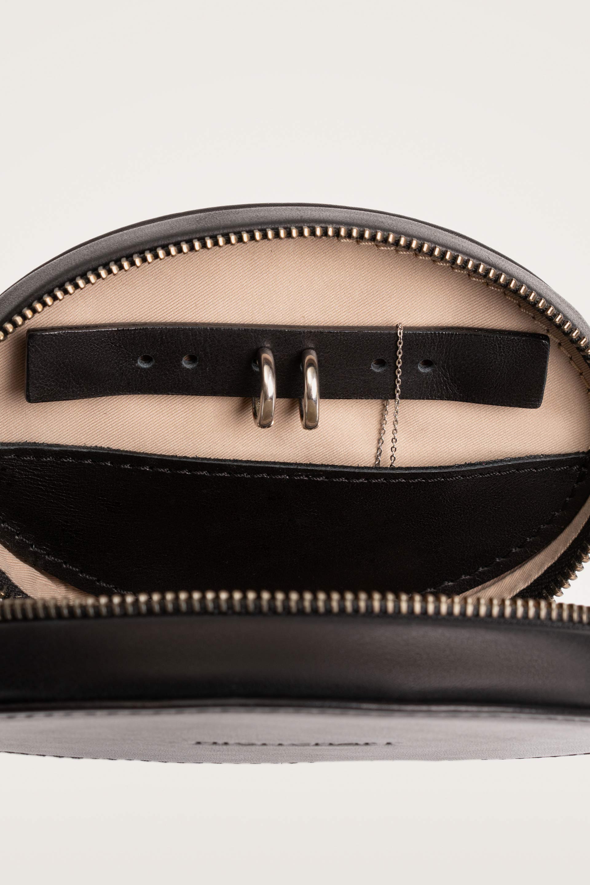 Кейс для украшений Charm 3