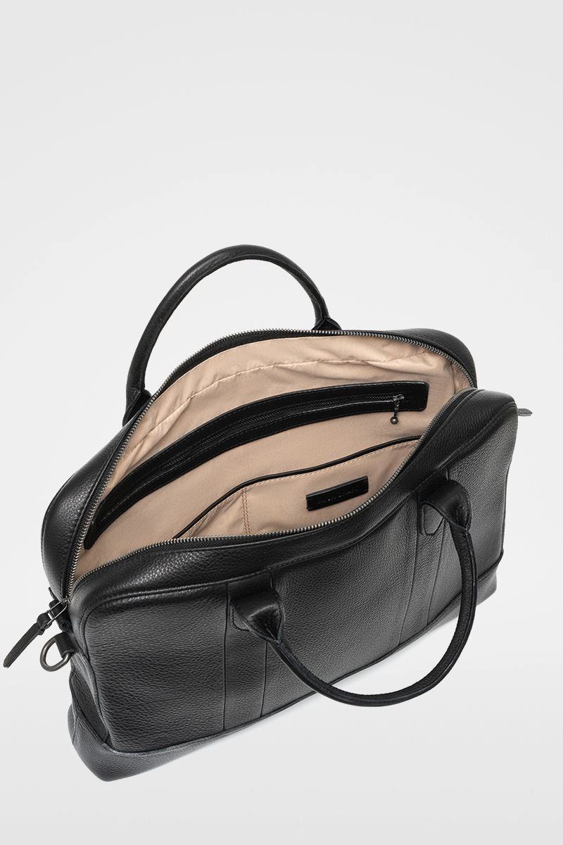 Портфель Ларс 4