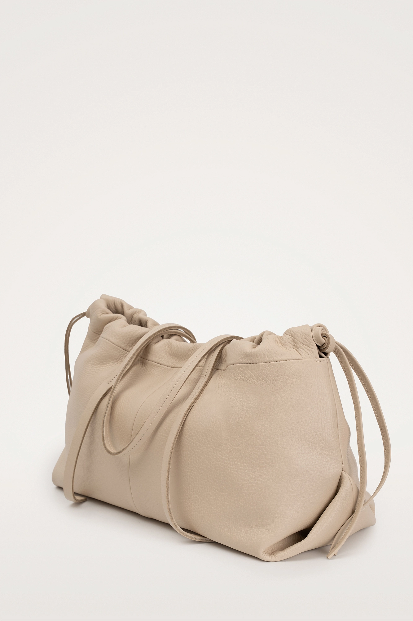 Тоут Omut (Омут) 2