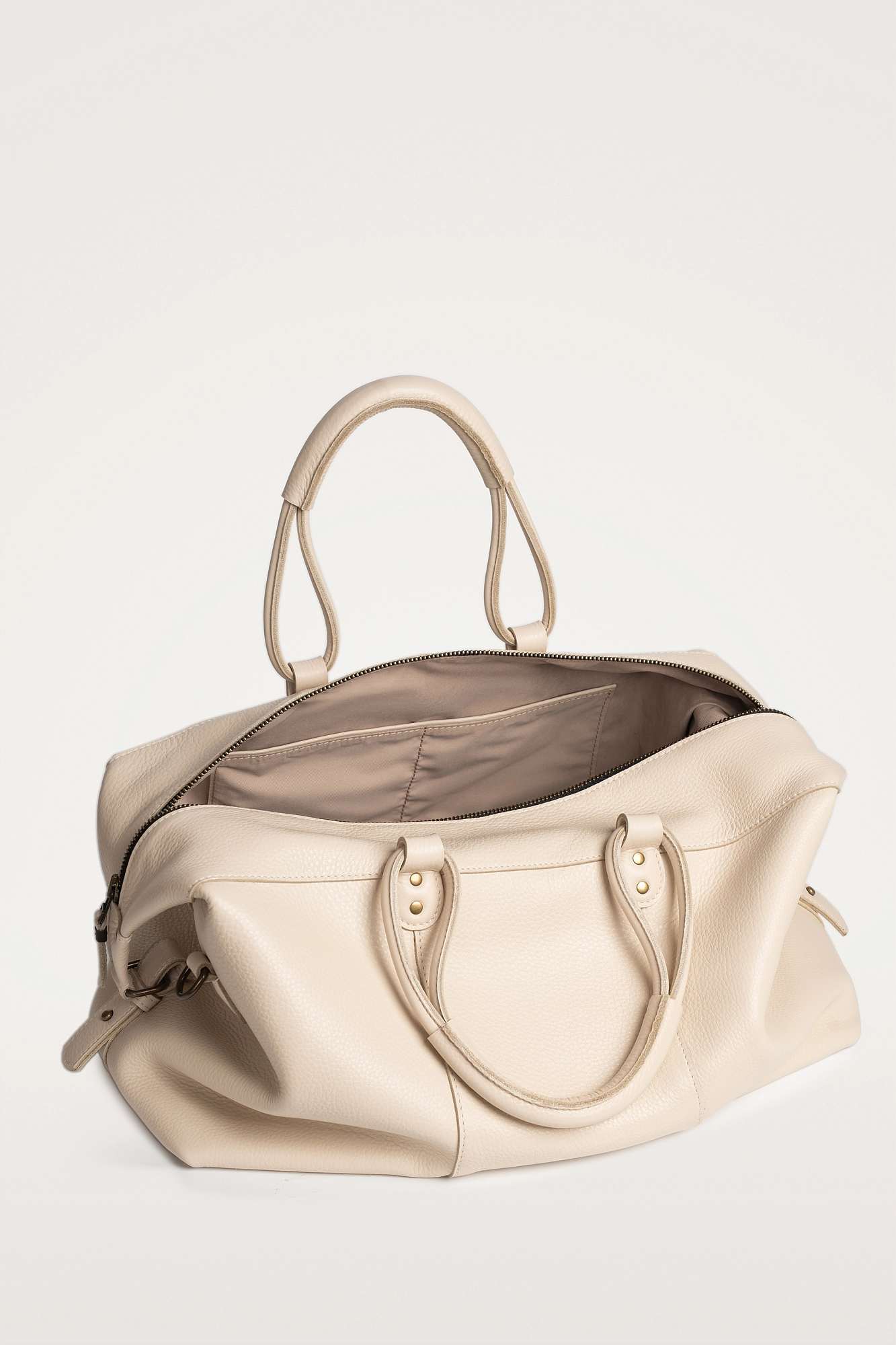 Дорожная сумка Харсон L 4