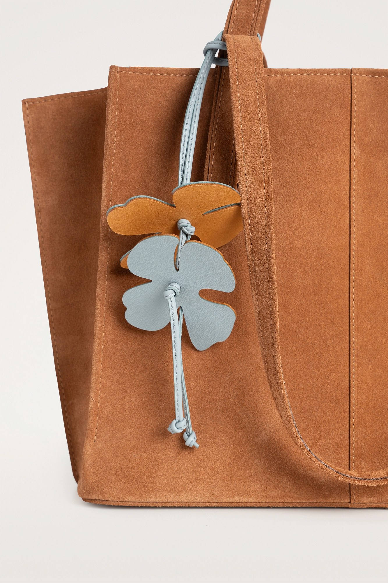 Брелок Флора 6