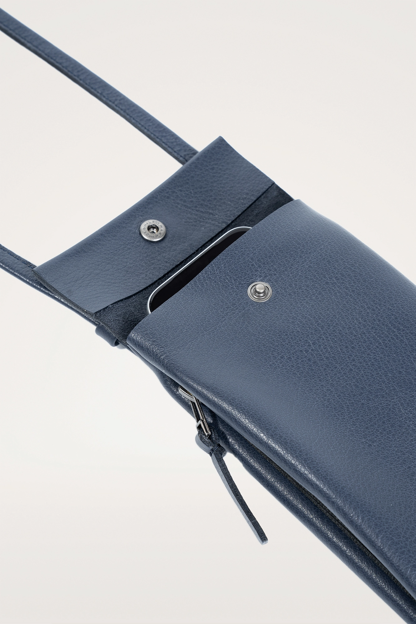 Сумка для телефона Сора 2