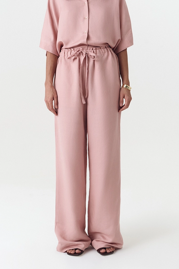 Брюки изо льна