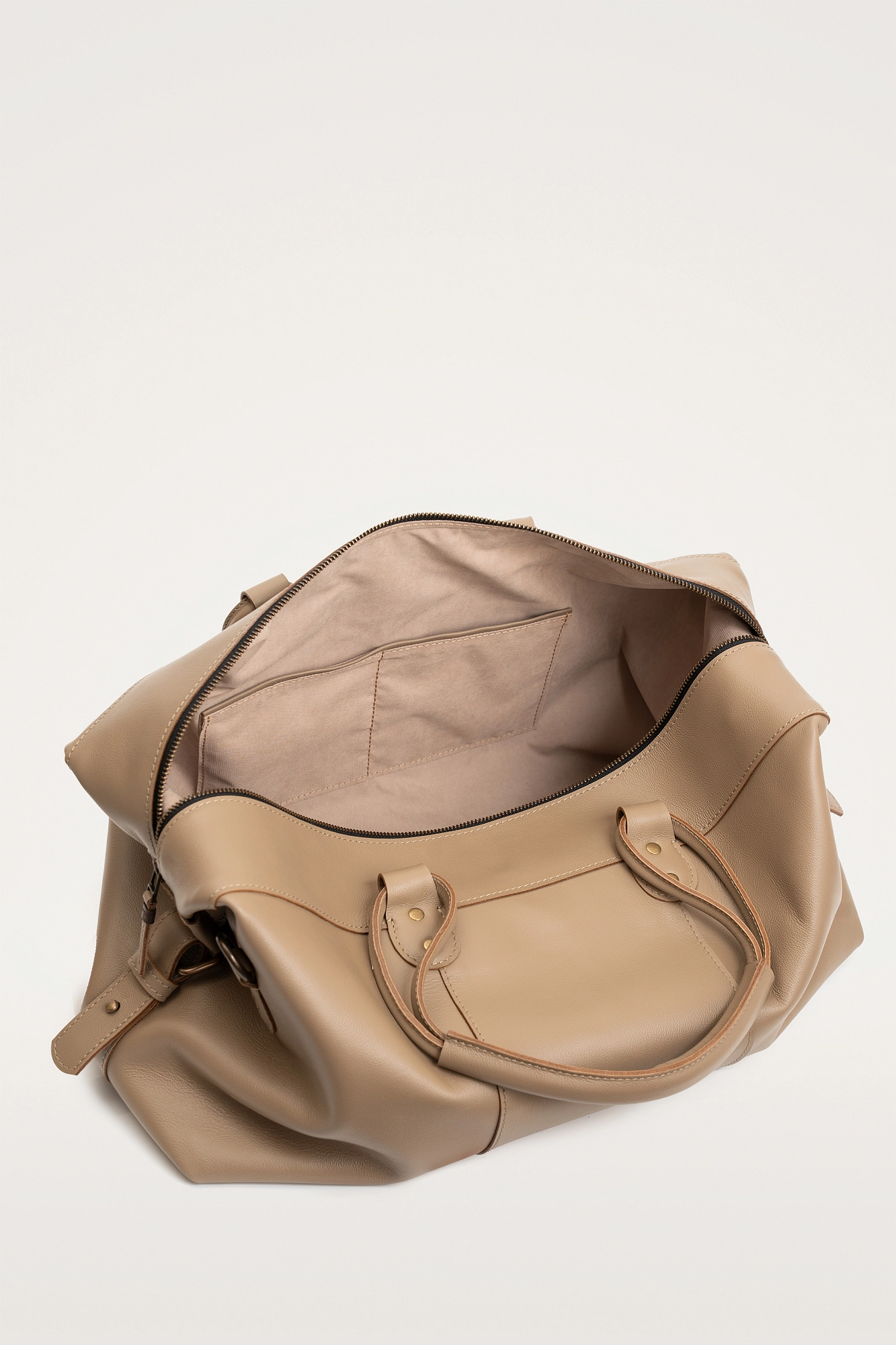 Дорожная сумка Харсон M 6