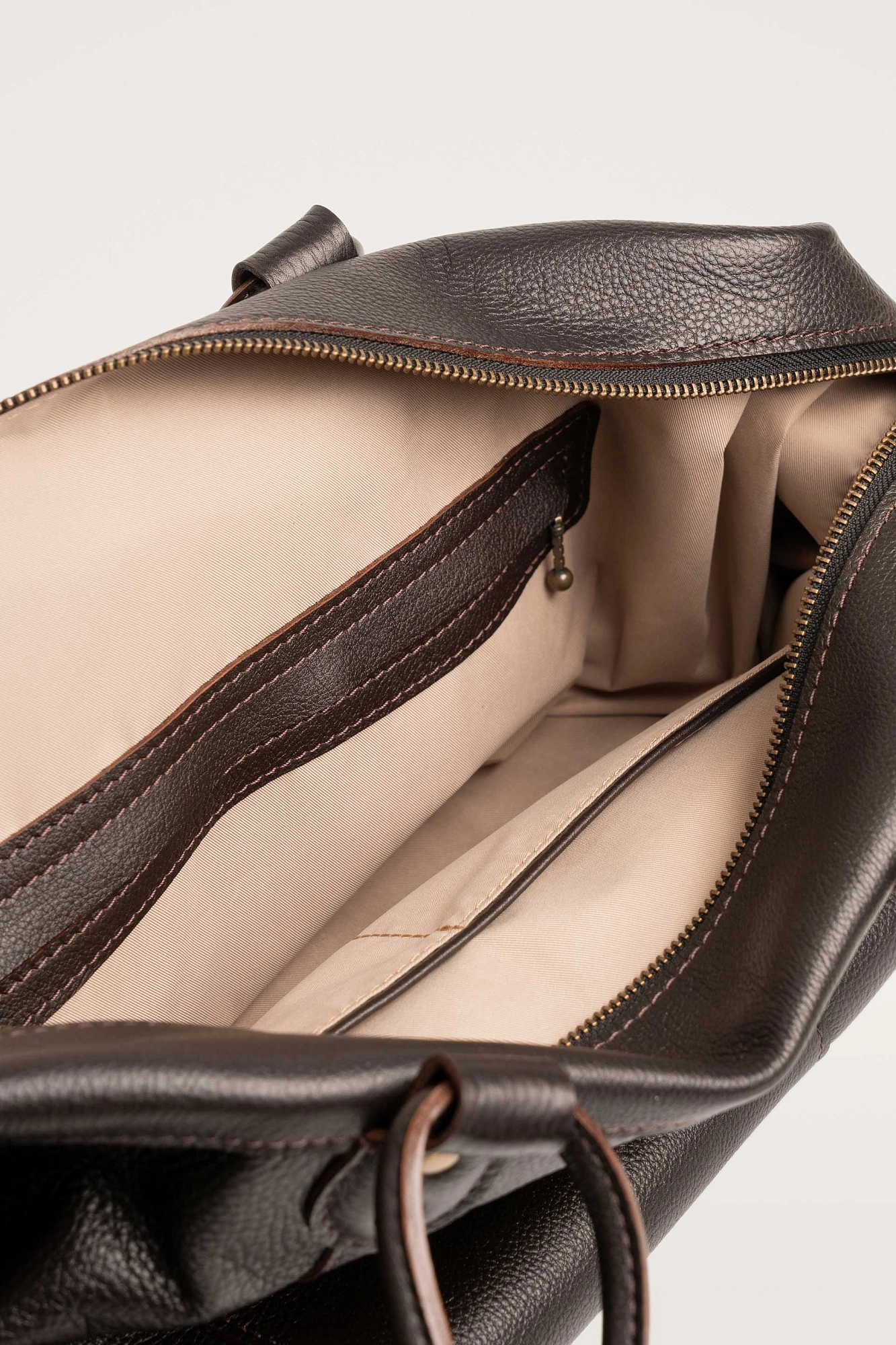 Дорожная сумка Харсон M 4