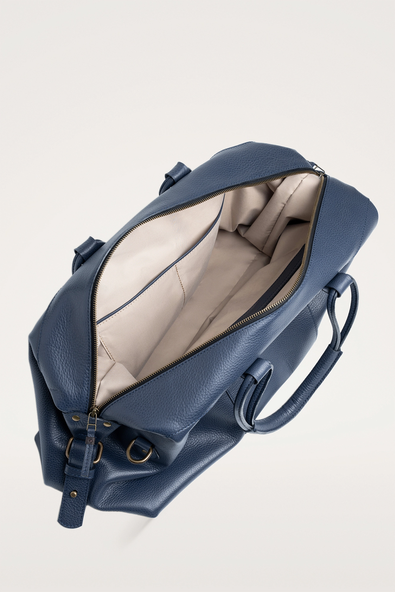 Дорожная сумка Харсон M 4