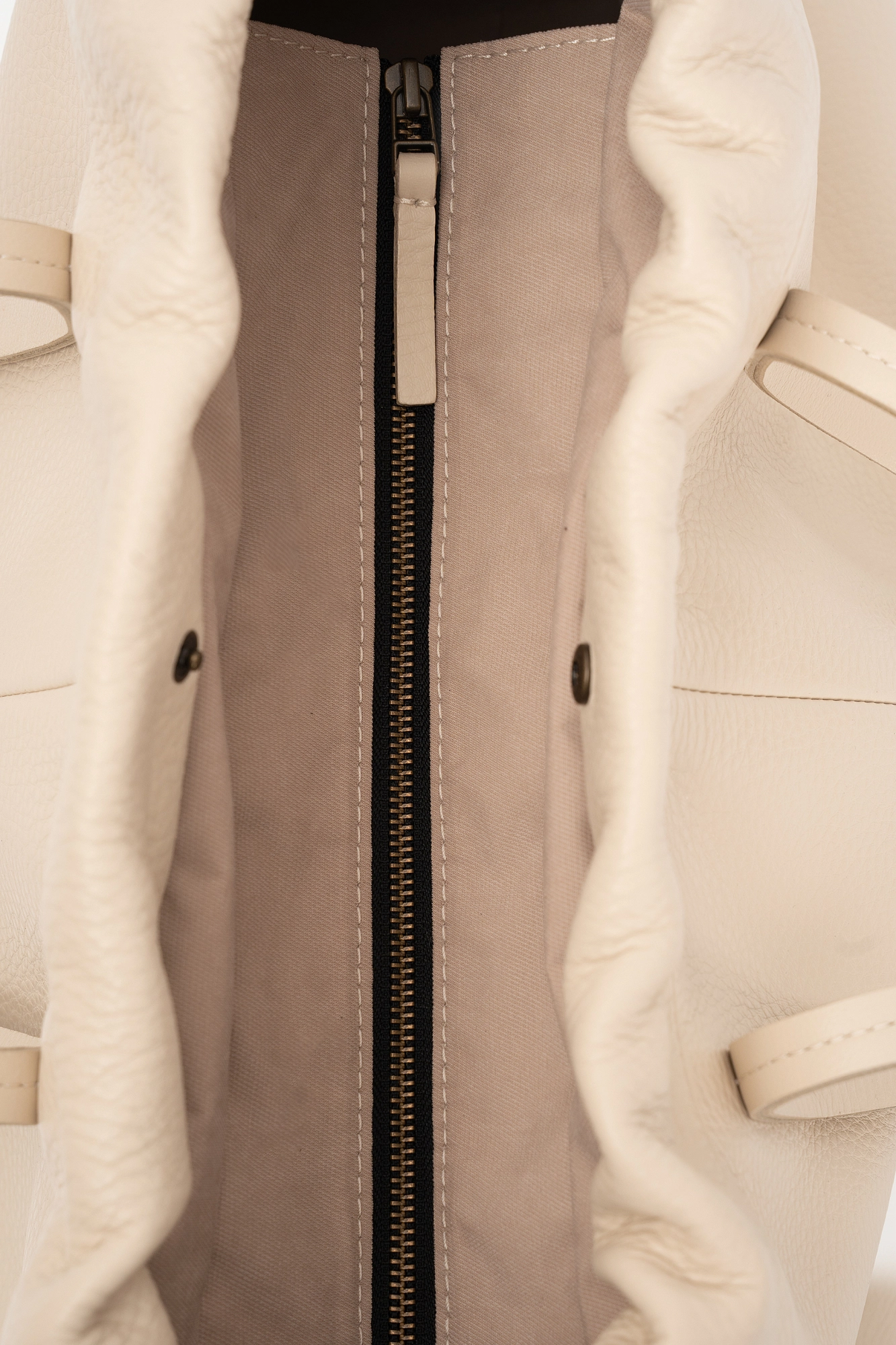 Тоут Omut (Омут) 5