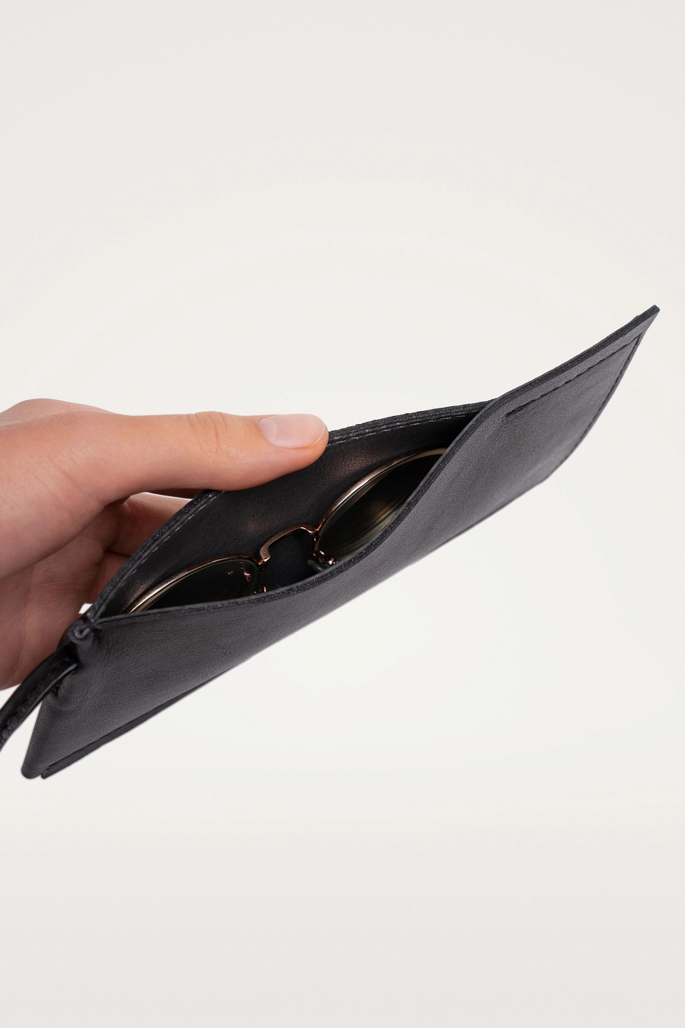 Футляр для очков Клео 4